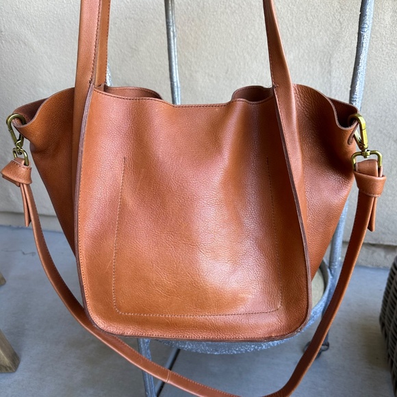 Sydney Tote by Madewell - Picture 3 of 8